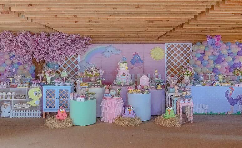 Decoração de Festa Infantil da Galinha Pintadinha