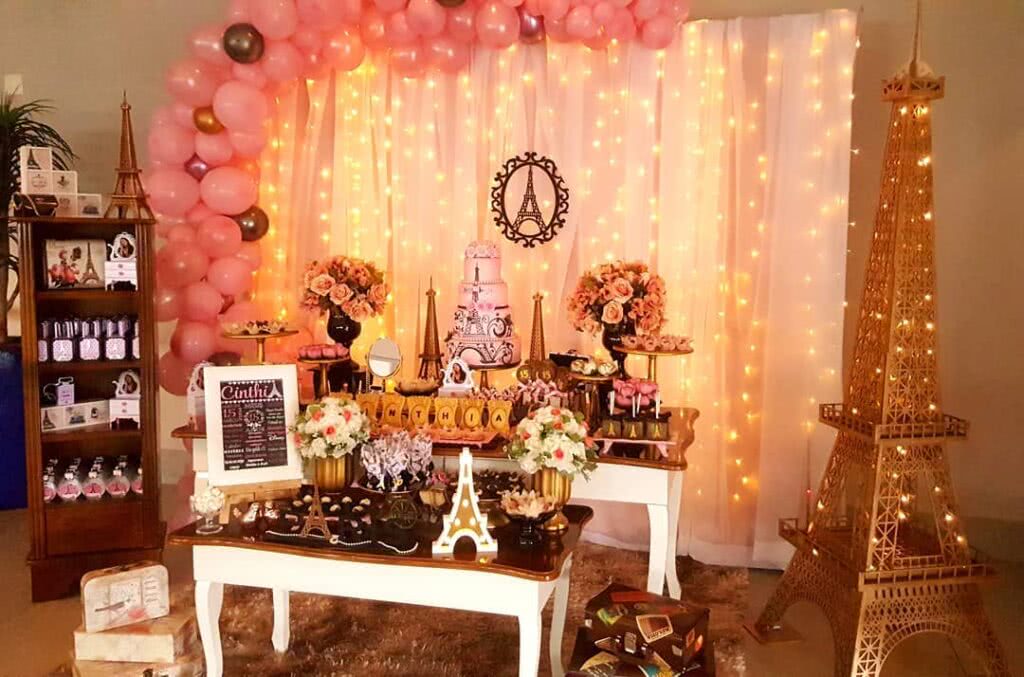 Decoração de Festa de 15 anos Simples → 100 Ideias e Inspirações